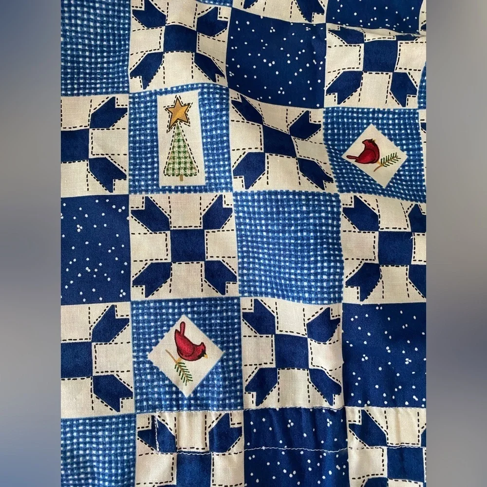 Vintage Festive Holiday Vest with Santa polar bear Print size L double view